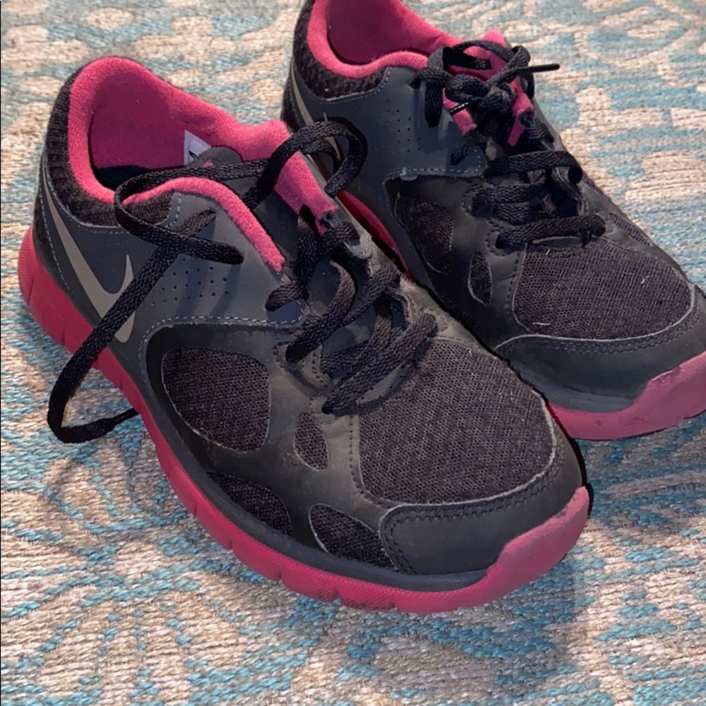 Used Nike Running shoes
